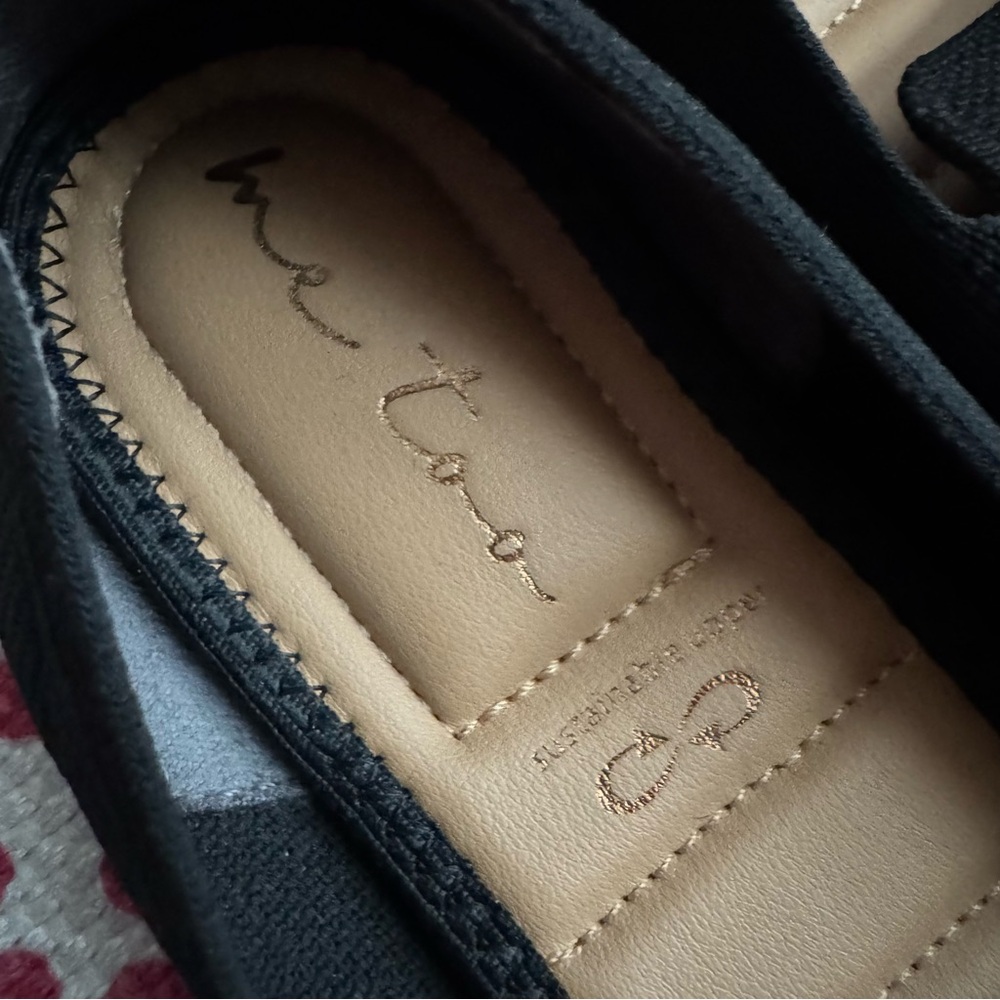 Me Too Bree Solid Flats - image 5